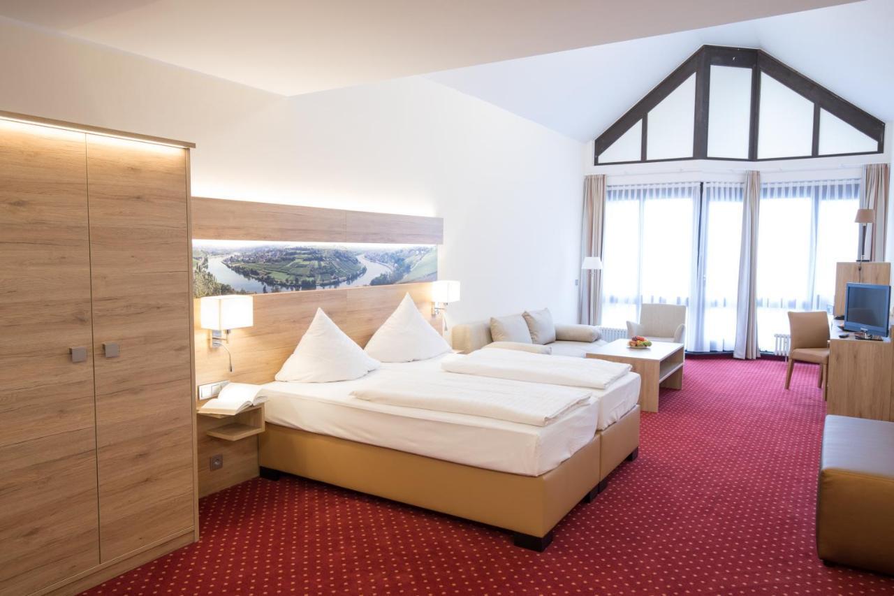 Hotel Moselblick 3*